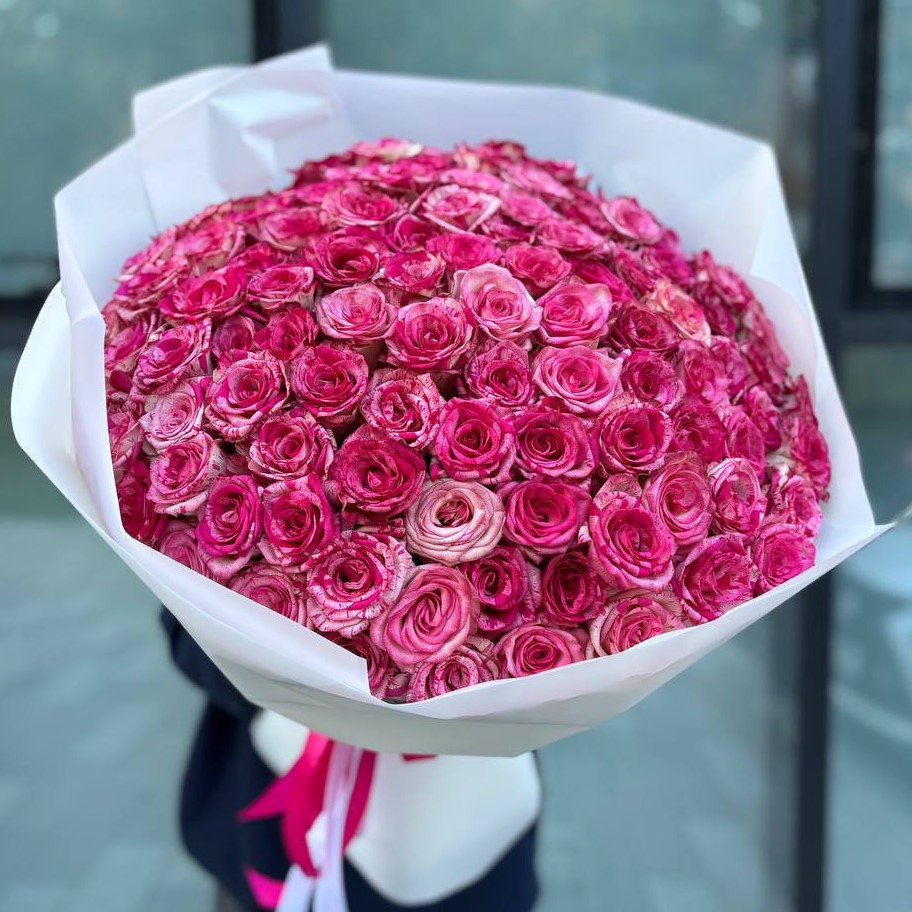 Букет из 101 розы сорта "Барракуда" 50/60 см