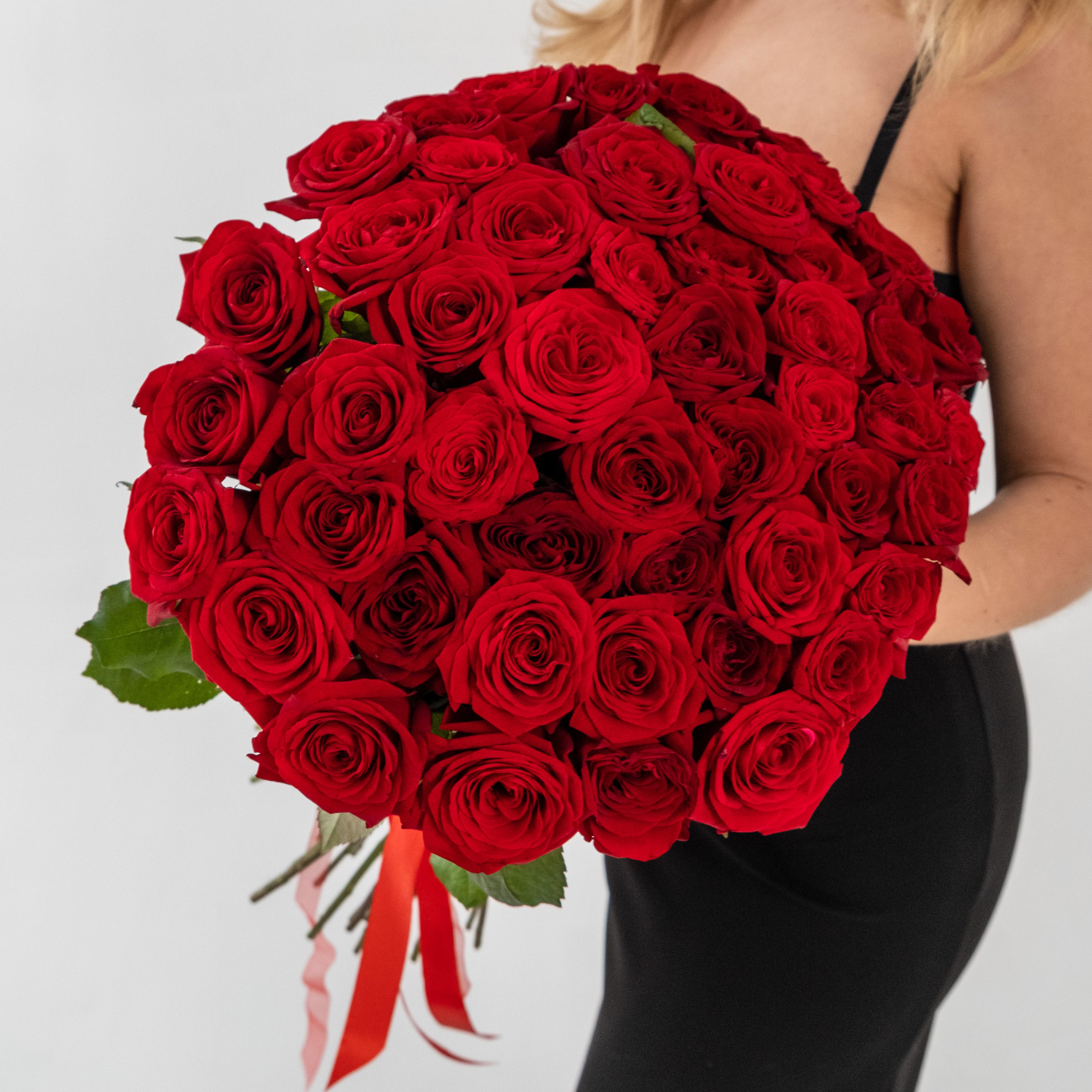 Букет из 51 красной розы 50/60 см под ленту