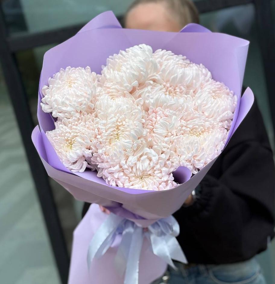 Букет из одноголовых хризантем M