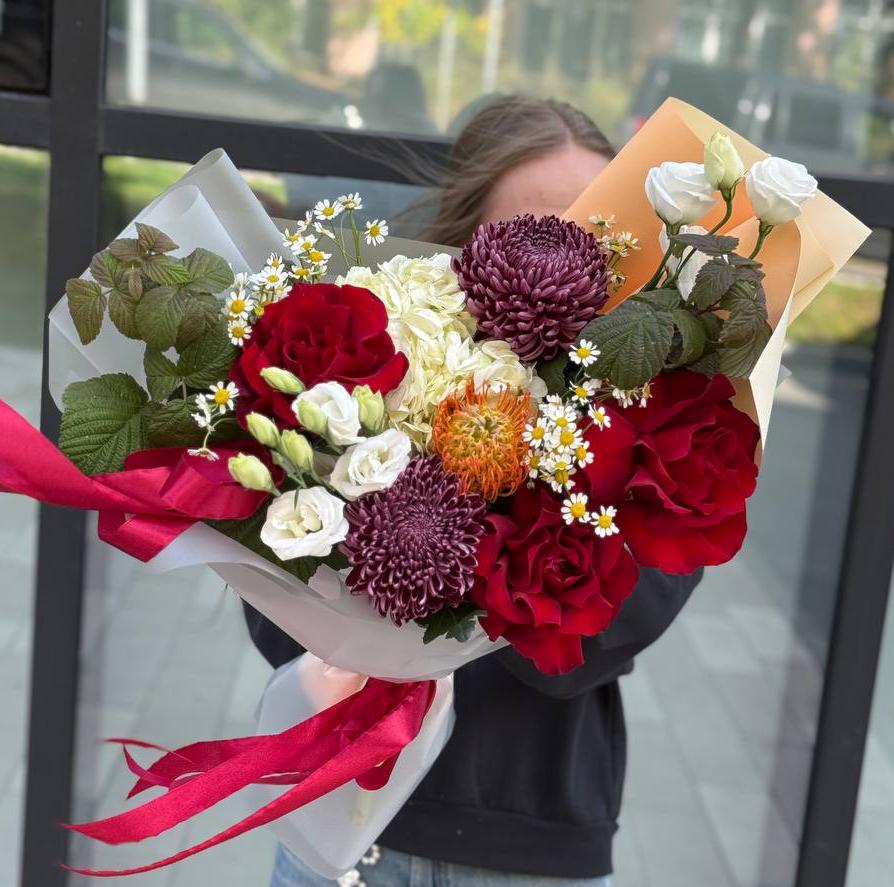 Букет "Вишневая помадка"